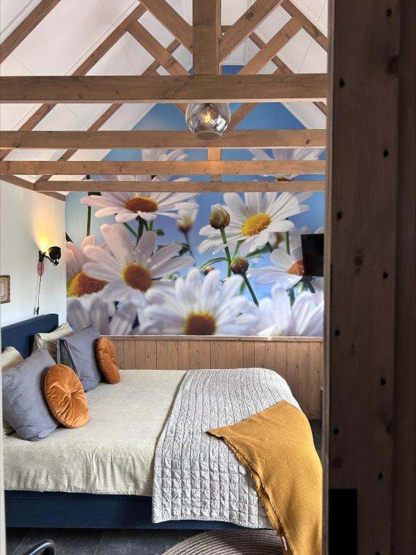 Bed En Brochje De Oase Bed and Breakfast Sweagerbosk Buitenkant foto